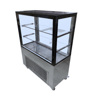 Acero Inox. 304. 02 Repisas superiores (Vidrio). . 02 Puertas corredizas. . Control Digital o Termostato . Temperatura Trabajo 0º a 5º C . Aislamiento térmico