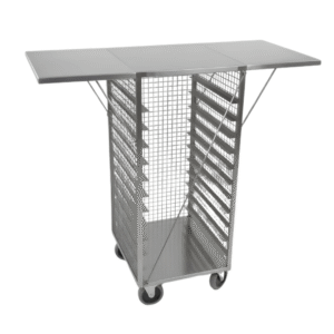 Rack vertical en acero inoxidable 304, ideal para el almacenamiento ordenado de bandejas. Diseño compacto que optimiza el espacio y mantiene altos estándares de higiene.