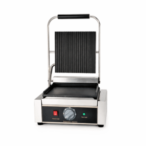 • Plancha superior ranurada e inferior lisa. • Plancha de hierro fundido. • Potencia: 1800 W • Temperatura de 0°C - 300°C • Placa superior: 21,4 * 21,4 cm ​• Placa inferior: 23,5 * 22,5 cm • Estructura de acero inoxidable. • Dimensiones: 31 * 41 * 21 cm. • Peso: 15kg.