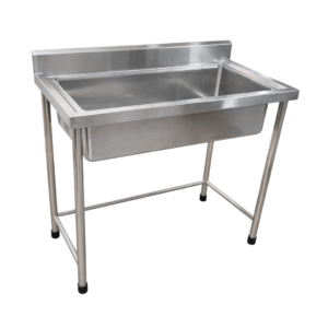 . Acero Inox. 304. . Plancha de 1.2 mm de espesor de usó gastronómico . Patas con estructura de tubular redonda de 1.1/2” . Uniones fijas por soldadura TIG de fino acabado . Nivel inferior con amarres de tubo redondo de 1¨x 1¨ . Regatones regulables en acero inoxidable . Espaldar sanitario para pared (0.10 cm) «Fabricamos a media según requerimiento del cliente»